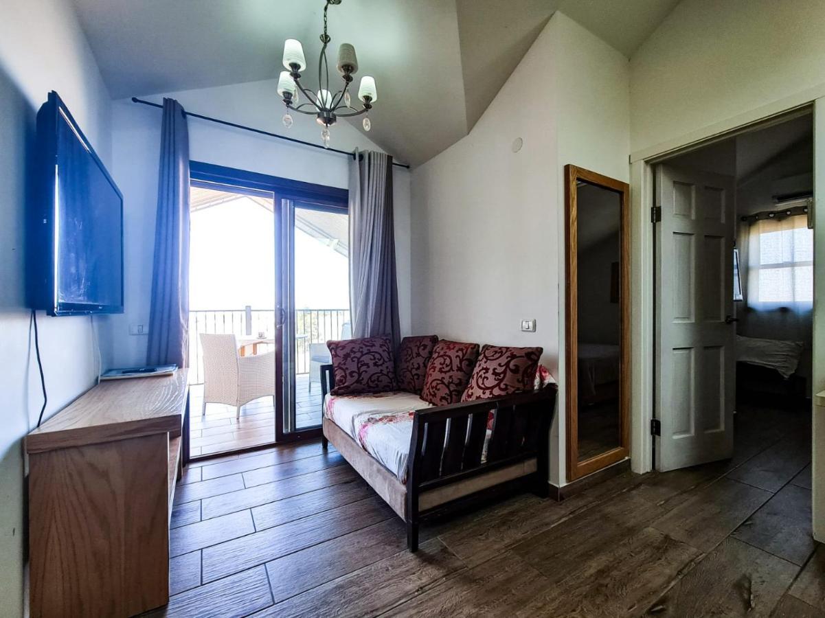 Villa קדמת צבי Exterior foto
